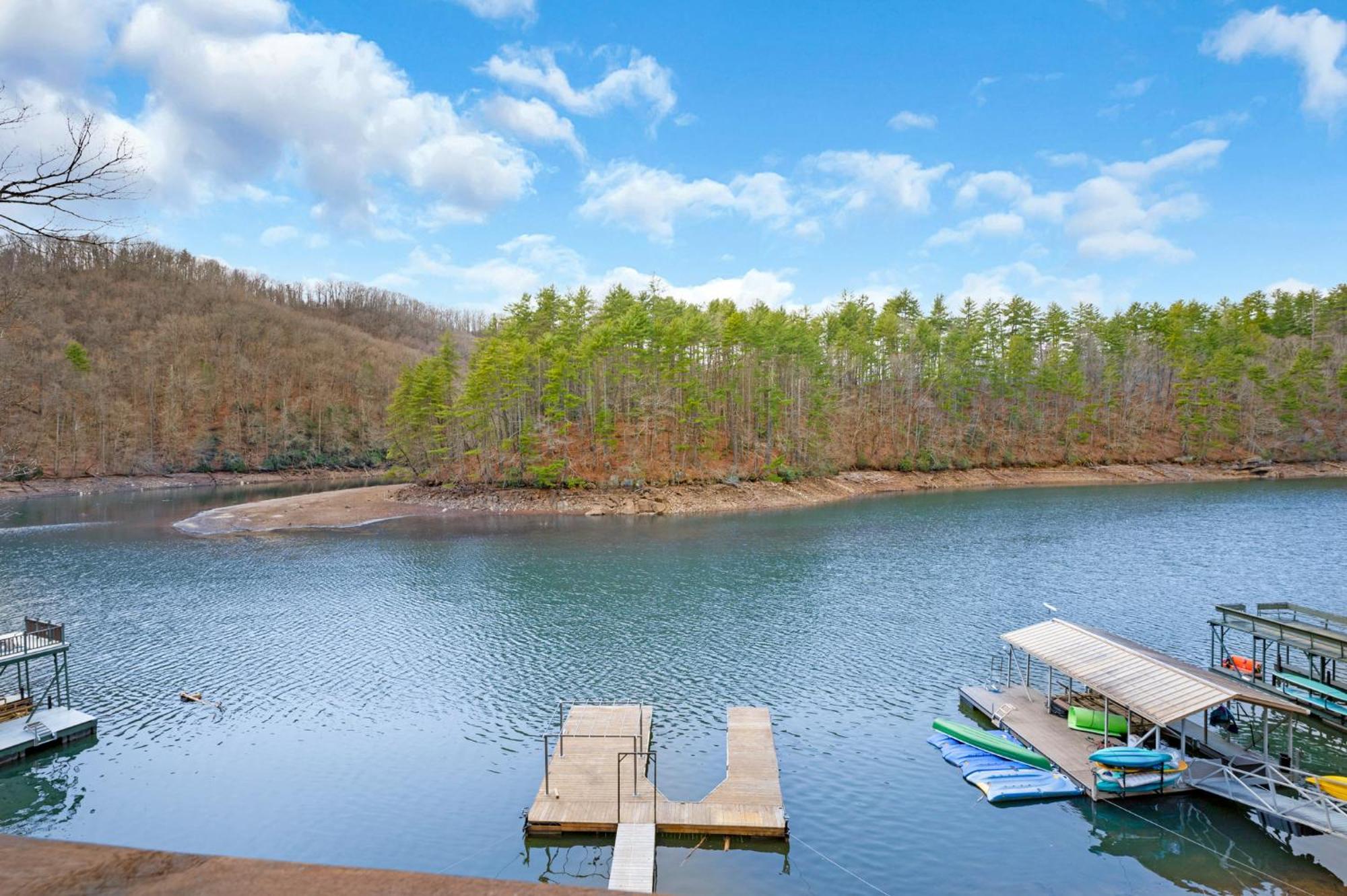 Around The Bend - Lake Blue Ridge Extérieur photo